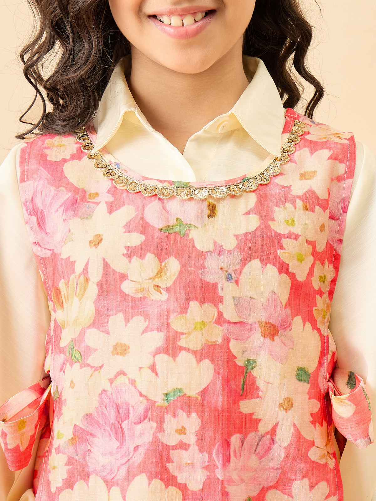 Girls Hip Length Printed Top With Pants - Pink
