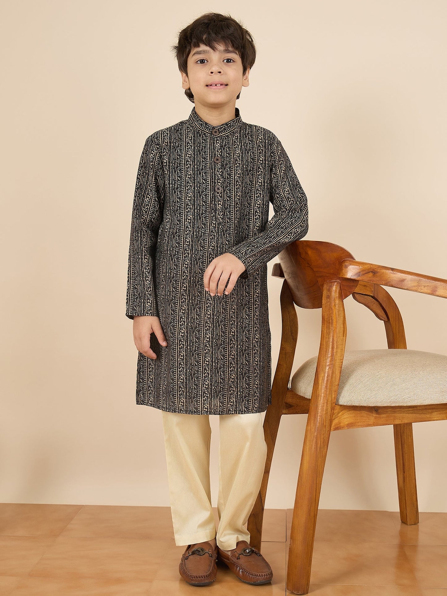 Boys Full Length All over Print Kurta Set - Black