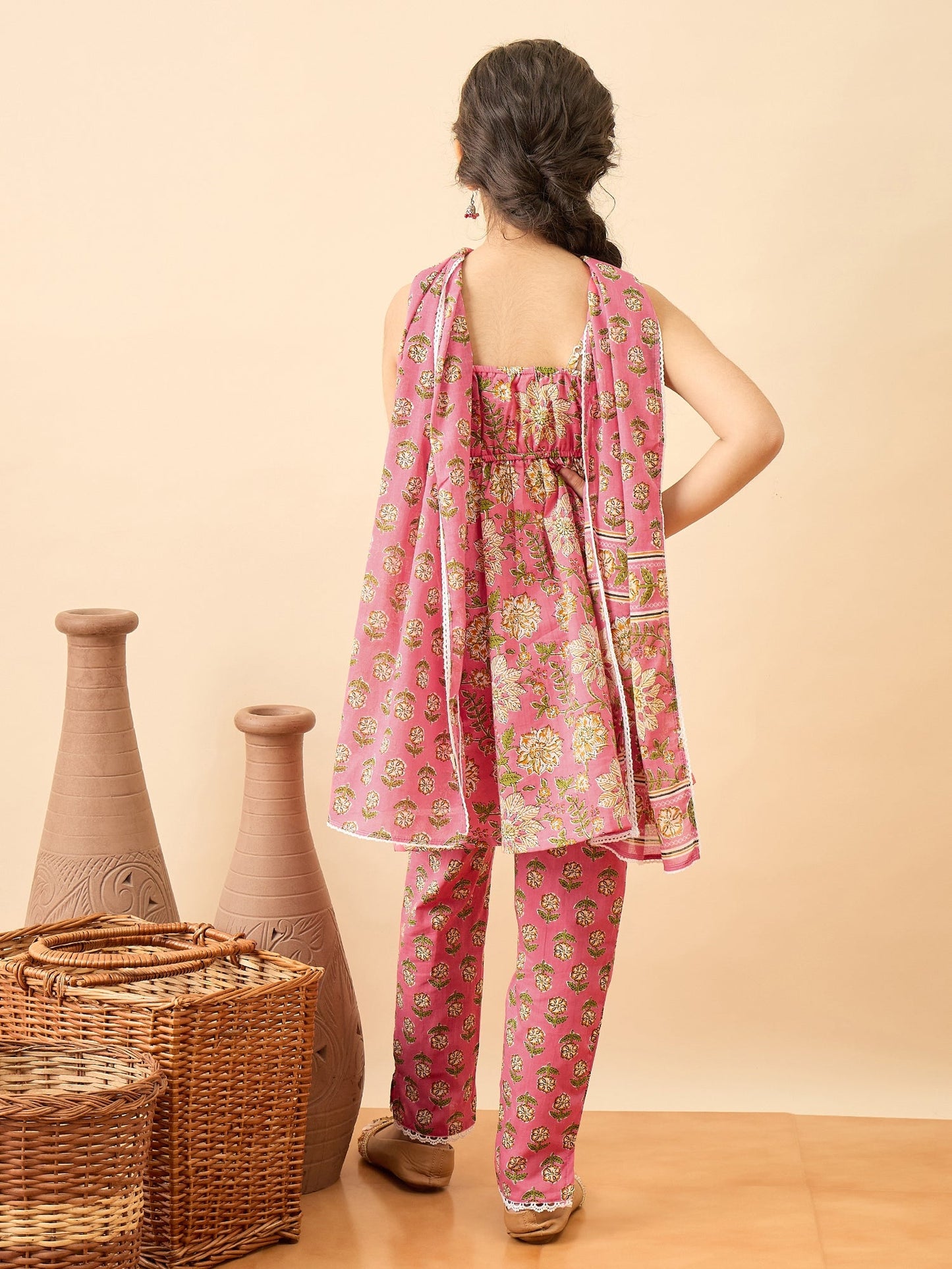 Girls Above Knee Printed Kurti Set - Pink