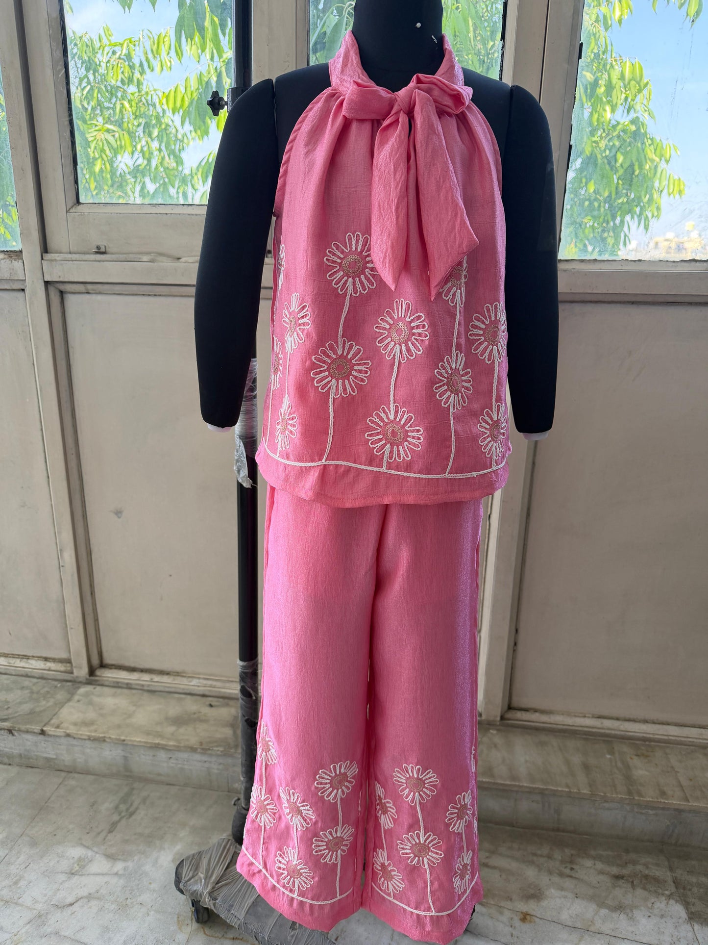Girls Hip Length Embroidery Top With Pants - Pink
